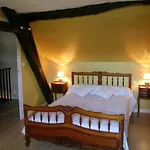 Maison Avec Jardin, Idéal Famille, à - Fr-1-489-38 *