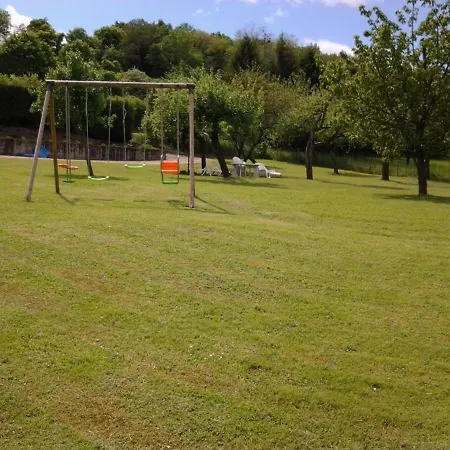 Maison Avec Jardin, Ideal Famille, A - Fr-1-489-38 בית כפרי
